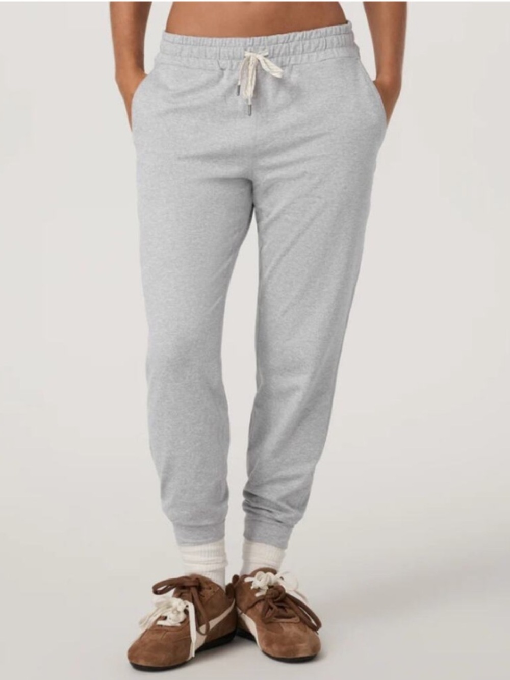 Vuori Women’s Performance Jogger Sweatpants Heathered Gray Size XS (fit to med)
